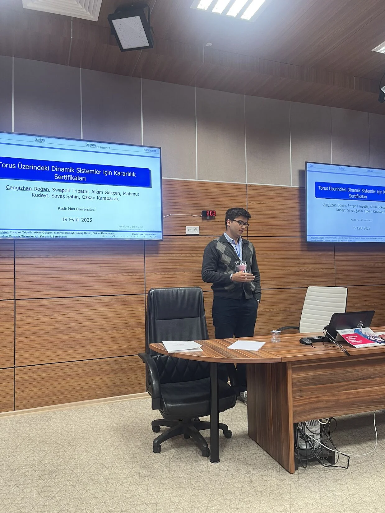 Cengizhan presenting at the Turkish Automatic Control Conference 2025